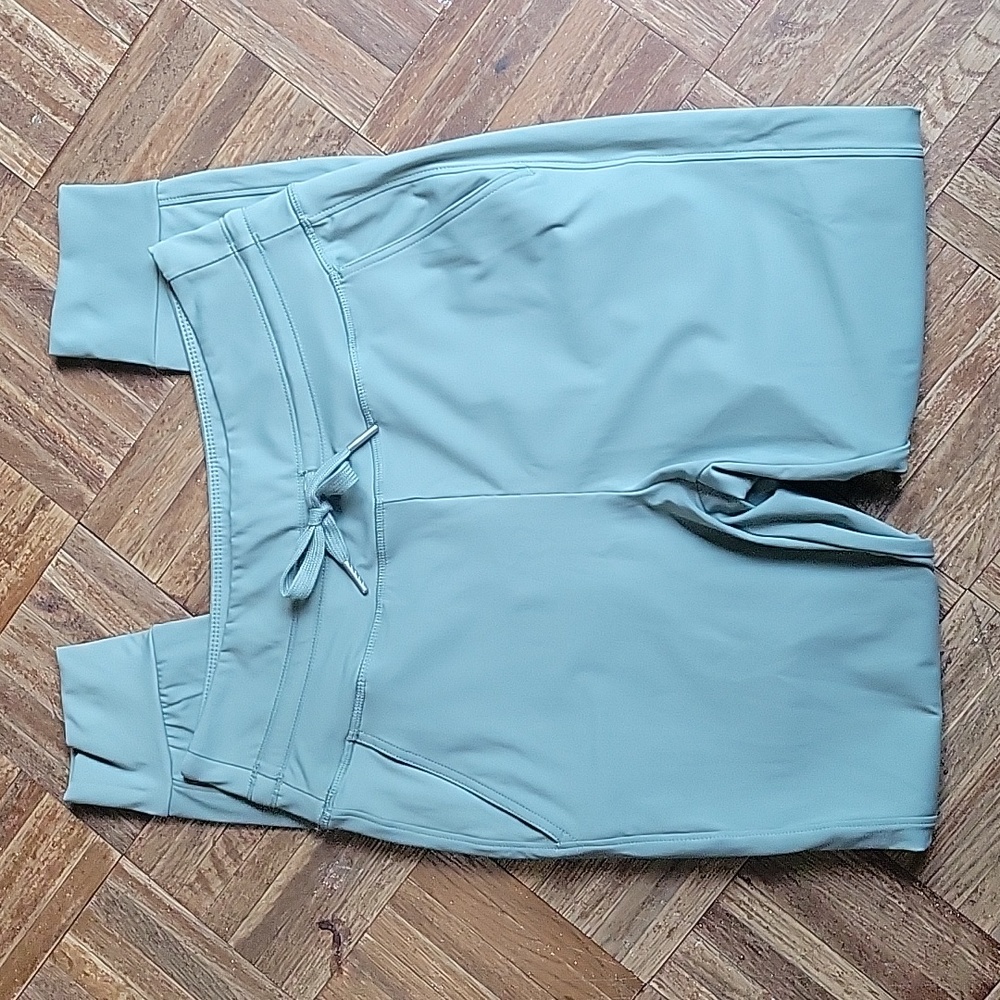 HALARA Sage Green Fitted Joggers